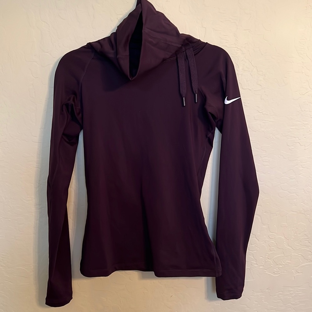 Women’s Nike Turtle Neck